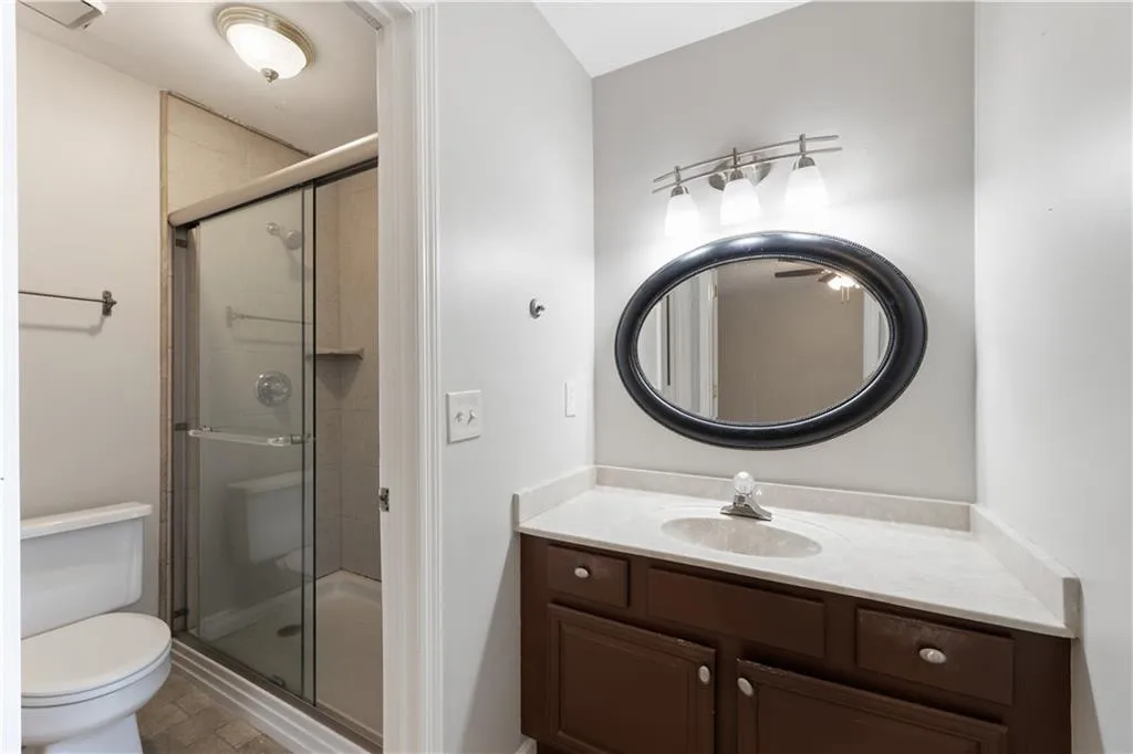 34 Huntington Place Drive, Sandy Springs, Georgia 30350, 3 Bedrooms Bedrooms, ,2 BathroomsBathrooms,Residential,Sold,34 Huntington Place Drive,7170617