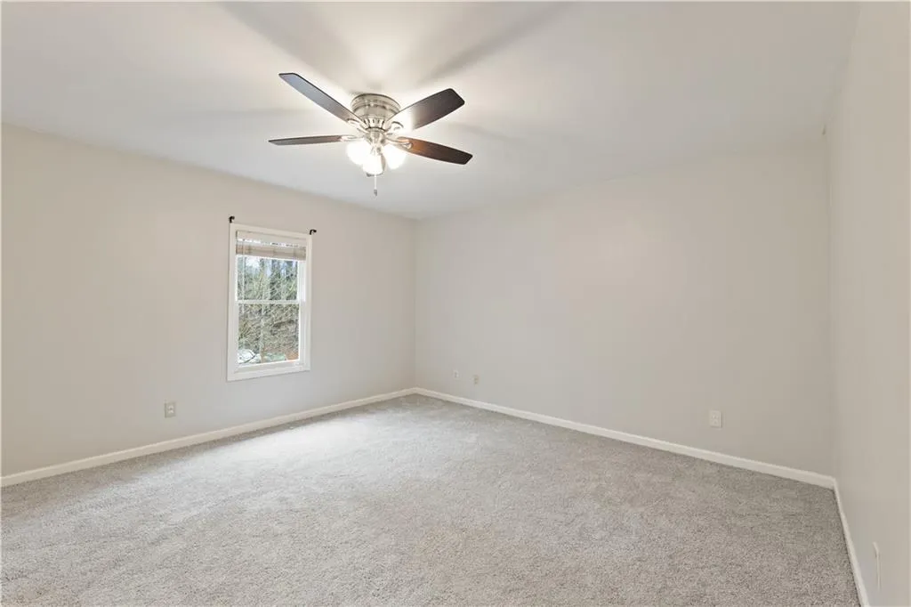 34 Huntington Place Drive, Sandy Springs, Georgia 30350, 3 Bedrooms Bedrooms, ,2 BathroomsBathrooms,Residential,Sold,34 Huntington Place Drive,7170617