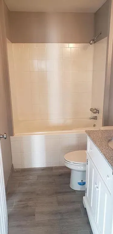 2161 Peachtree Road Ne Unit 401, Atlanta, Georgia 30309, 2 Bedrooms Bedrooms, ,2 BathroomsBathrooms,Residential,For Sale,2161 Peachtree Road Ne Unit 401,7655623