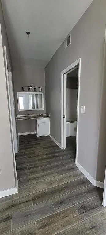 2161 Peachtree Road Ne Unit 401, Atlanta, Georgia 30309, 2 Bedrooms Bedrooms, ,2 BathroomsBathrooms,Residential,For Sale,2161 Peachtree Road Ne Unit 401,7655623