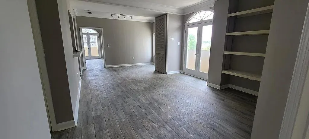 2161 Peachtree Road Ne Unit 401, Atlanta, Georgia 30309, 2 Bedrooms Bedrooms, ,2 BathroomsBathrooms,Residential,For Sale,2161 Peachtree Road Ne Unit 401,7655623