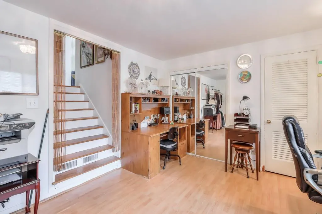 6287 Vernon Woods Drive, Sandy Springs, Georgia 30328, 3 Bedrooms Bedrooms, ,3 BathroomsBathrooms,Residential,Sold,6287 Vernon Woods Drive,7218755