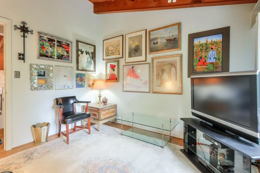 6287 Vernon Woods Drive, Sandy Springs, Georgia 30328, 3 Bedrooms Bedrooms, ,3 BathroomsBathrooms,Residential,Sold,6287 Vernon Woods Drive,7218755