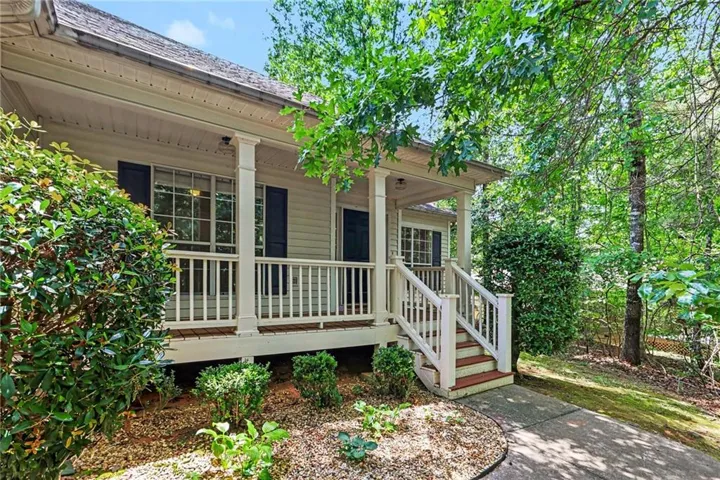 6186 Wayfarer Drive, Villa Rica, Georgia 30180