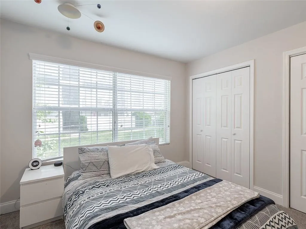 6980 Roswell Road Unit H4, Atlanta, Georgia 30328, 3 Bedrooms Bedrooms, ,2 BathroomsBathrooms,Residential,Sold,6980 Roswell Road Unit H4,6876706