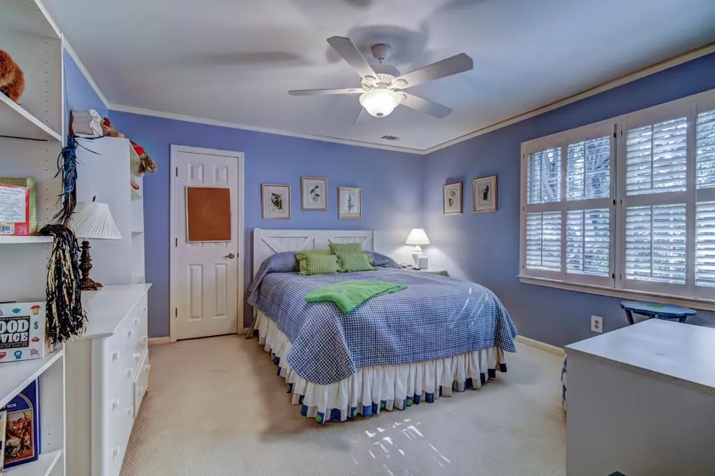 165 Marsh Glen Point, Atlanta, Georgia 30328, 4 Bedrooms Bedrooms, ,5 BathroomsBathrooms,Residential,Sold,165 Marsh Glen Point,5908926