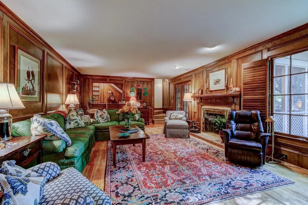 165 Marsh Glen Point, Atlanta, Georgia 30328, 4 Bedrooms Bedrooms, ,5 BathroomsBathrooms,Residential,Sold,165 Marsh Glen Point,5908926
