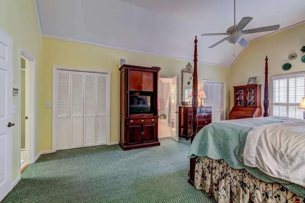 165 Marsh Glen Point, Atlanta, Georgia 30328, 4 Bedrooms Bedrooms, ,5 BathroomsBathrooms,Residential,Sold,165 Marsh Glen Point,5908926