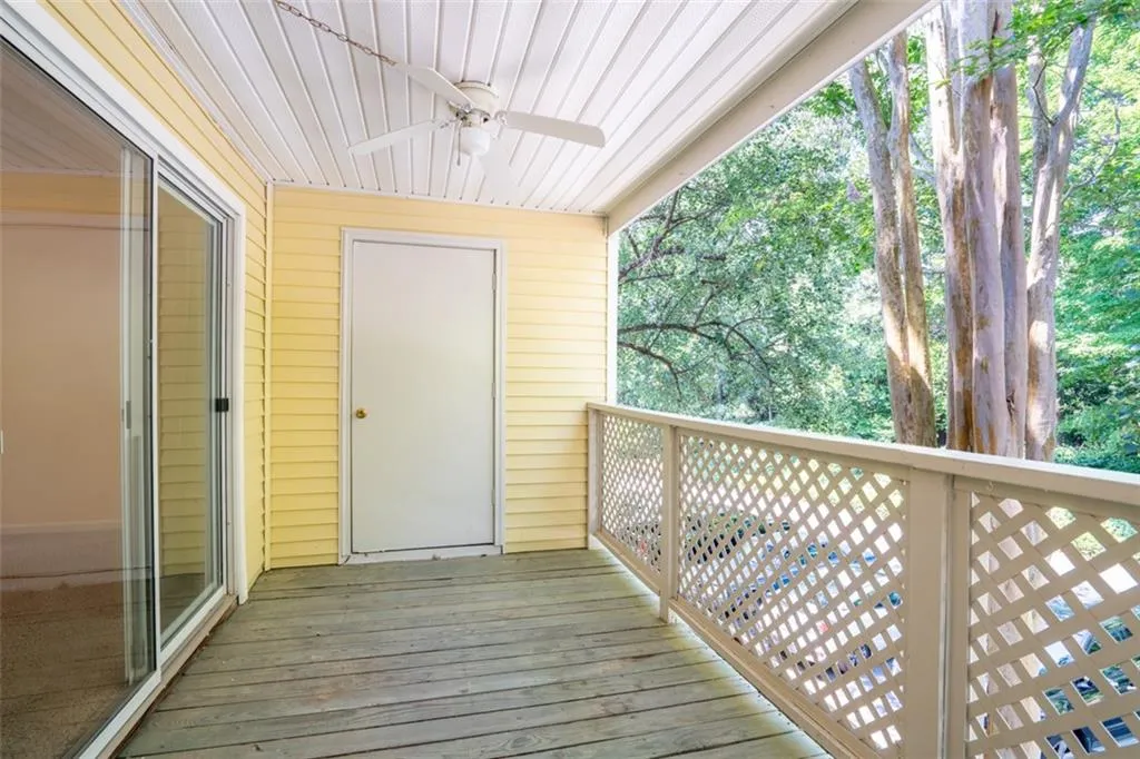 6818 Glenridge Drive Unit D, Sandy Springs, Georgia 30328, 1 Bedroom Bedrooms, ,1 BathroomBathrooms,Residential,Sold,6818 Glenridge Drive Unit D,7071899