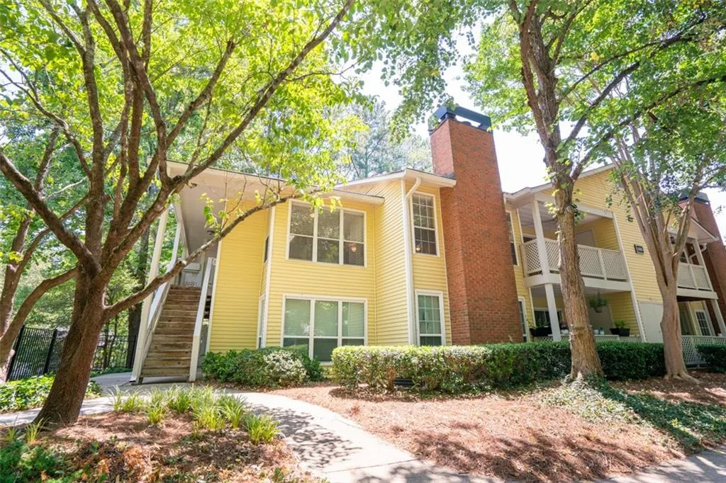 6818 Glenridge Drive Unit D, Sandy Springs, Georgia 30328, 1 Bedroom Bedrooms, ,1 BathroomBathrooms,Residential,Sold,6818 Glenridge Drive Unit D,7071899