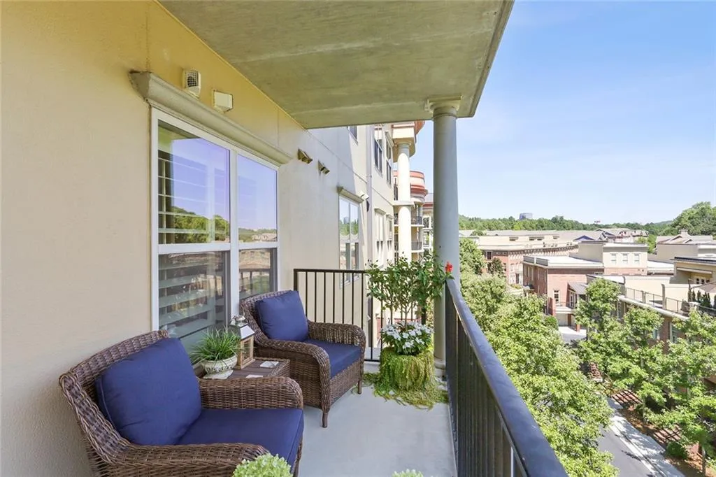 200 River Vista Drive Unit 622, Atlanta, Georgia 30339, 1 Bedroom Bedrooms, ,1 BathroomBathrooms,Residential,Sold,200 River Vista Drive Unit 622,6710059