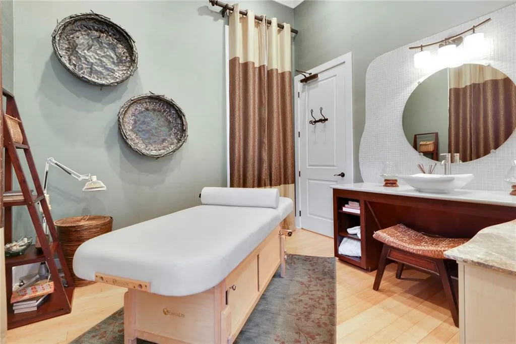 200 River Vista Drive Unit 622, Atlanta, Georgia 30339, 1 Bedroom Bedrooms, ,1 BathroomBathrooms,Residential,Sold,200 River Vista Drive Unit 622,6710059