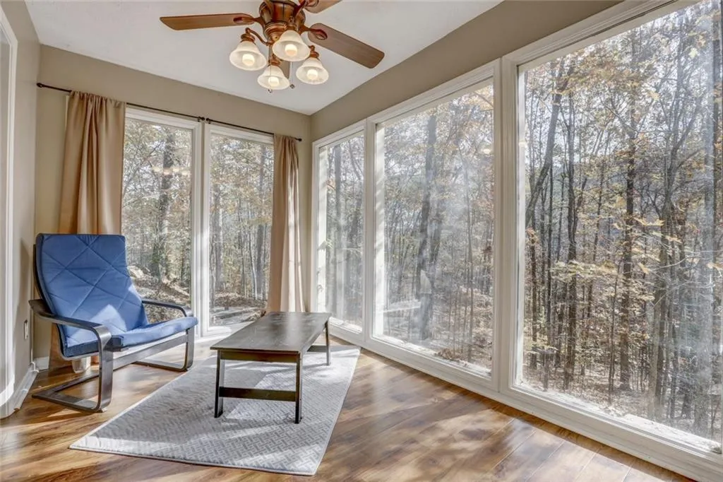 1001 Vicksburg Place, Sandy Springs, Georgia 30350, 2 Bedrooms Bedrooms, ,2 BathroomsBathrooms,Residential,Sold,1001 Vicksburg Place,5933192