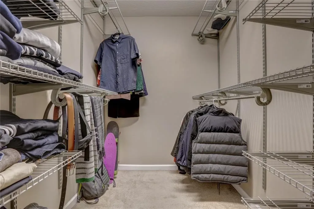 1001 Vicksburg Place, Sandy Springs, Georgia 30350, 2 Bedrooms Bedrooms, ,2 BathroomsBathrooms,Residential,Sold,1001 Vicksburg Place,5933192