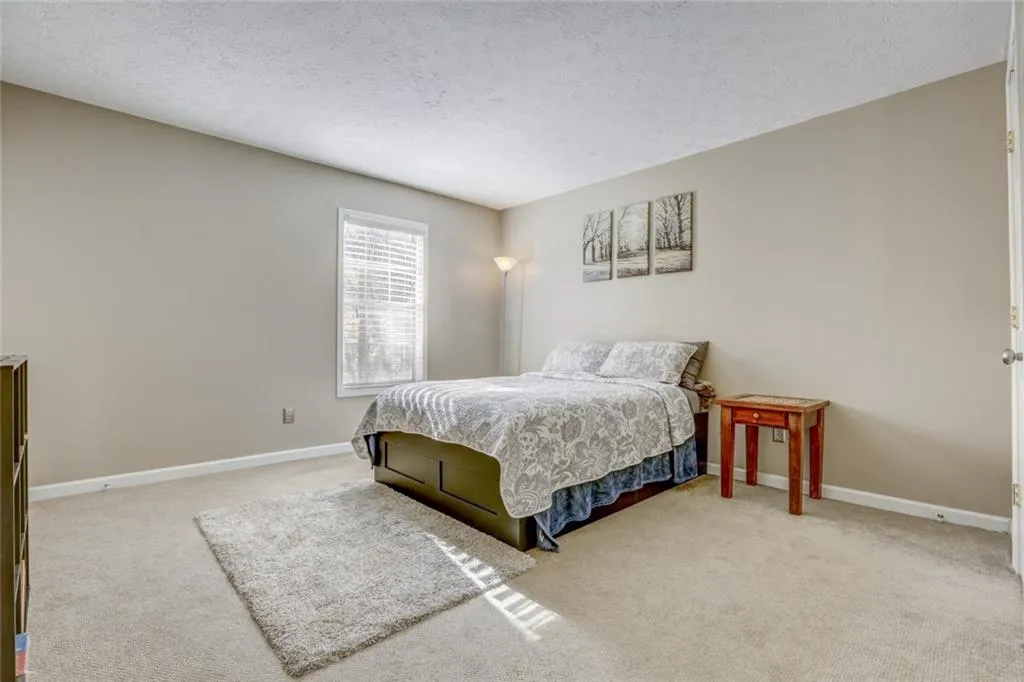 1001 Vicksburg Place, Sandy Springs, Georgia 30350, 2 Bedrooms Bedrooms, ,2 BathroomsBathrooms,Residential,Sold,1001 Vicksburg Place,5933192