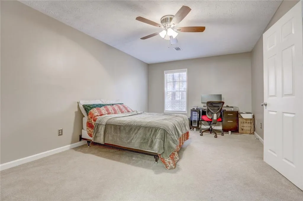 1001 Vicksburg Place, Sandy Springs, Georgia 30350, 2 Bedrooms Bedrooms, ,2 BathroomsBathrooms,Residential,Sold,1001 Vicksburg Place,5933192