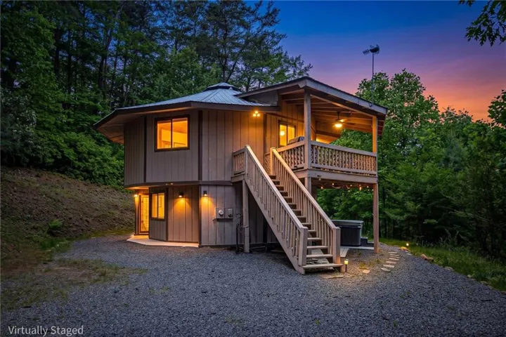 174 Chestnut Ridge, Blue Ridge, Georgia 30513