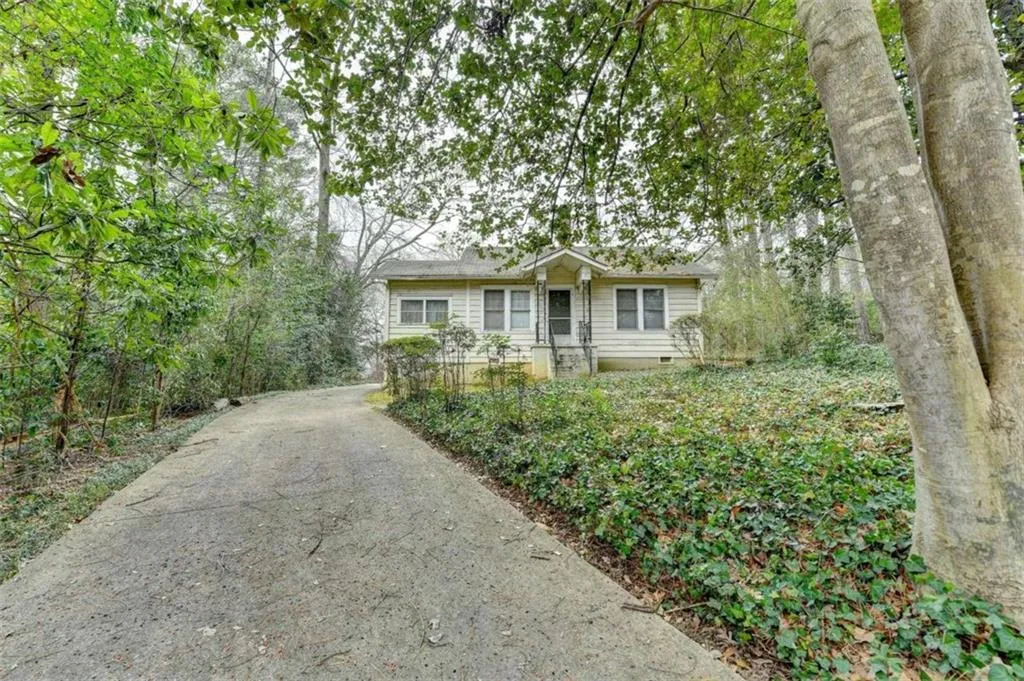 3928 Wieuca Road Ne, Atlanta, Georgia 30342, 2 Bedrooms Bedrooms, ,1 BathroomBathrooms,Land,For Sale,3928 Wieuca Road Ne,7650338