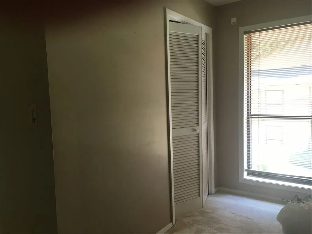 306 Woodcliff Drive N Unit 306, Atlanta, Georgia 30350, 1 Bedroom Bedrooms, ,1 BathroomBathrooms,Residential,Sold,306 Woodcliff Drive N Unit 306,5729460
