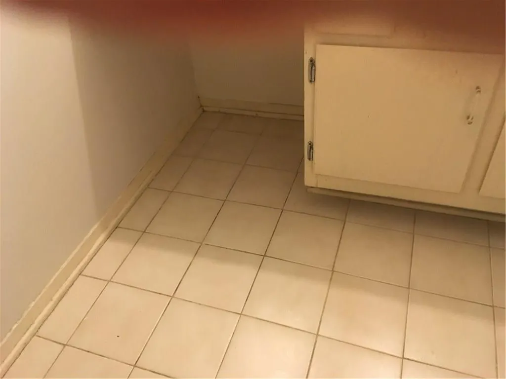 306 Woodcliff Drive N Unit 306, Atlanta, Georgia 30350, 1 Bedroom Bedrooms, ,1 BathroomBathrooms,Residential,Sold,306 Woodcliff Drive N Unit 306,5729460