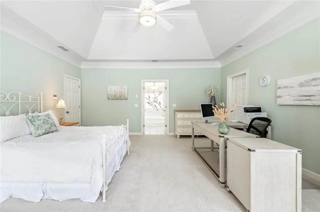 2nd Primary Suite Upstairs