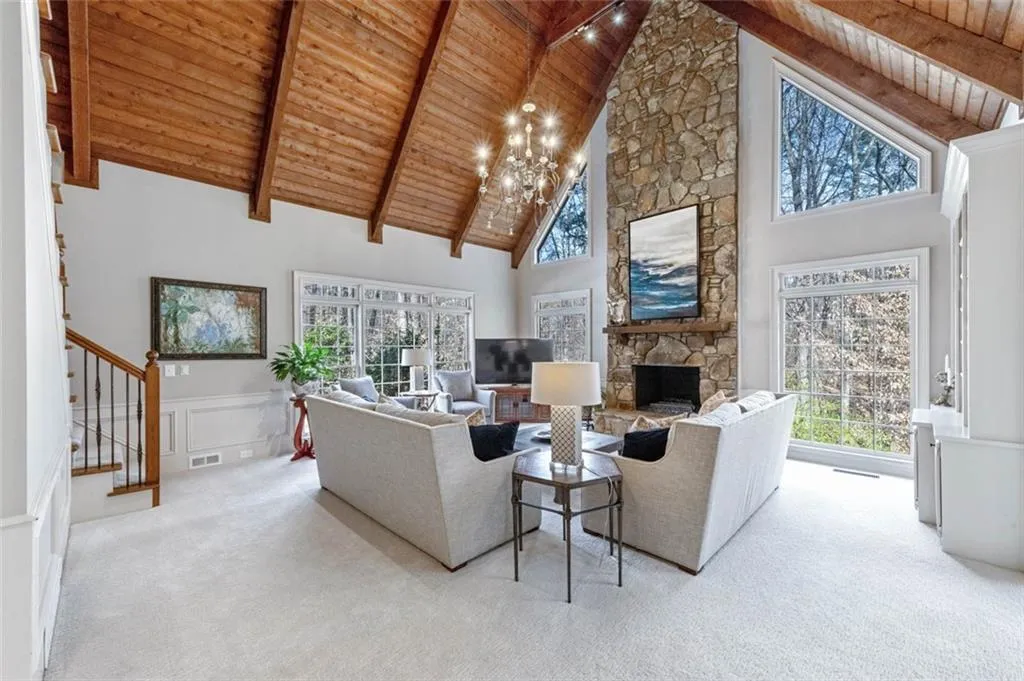 2010 Spalding Drive, Sandy Springs, Georgia 30350, 5 Bedrooms Bedrooms, ,5 BathroomsBathrooms,Residential,Sold,2010 Spalding Drive,7350747