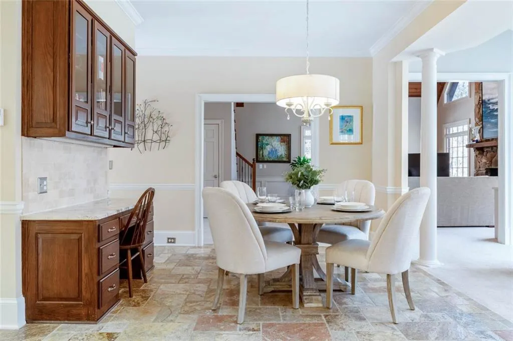 2010 Spalding Drive, Sandy Springs, Georgia 30350, 5 Bedrooms Bedrooms, ,5 BathroomsBathrooms,Residential,Sold,2010 Spalding Drive,7350747