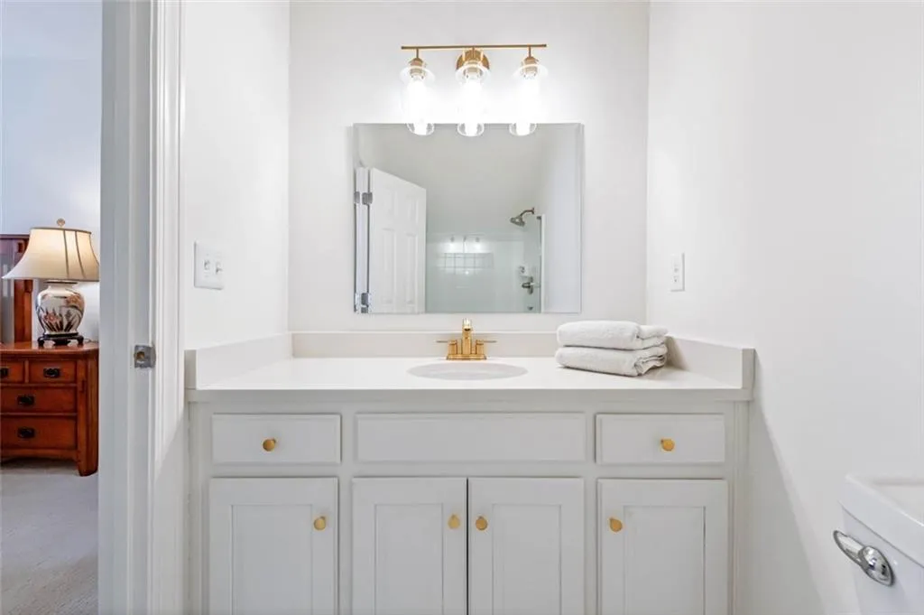 2010 Spalding Drive, Sandy Springs, Georgia 30350, 5 Bedrooms Bedrooms, ,5 BathroomsBathrooms,Residential,Sold,2010 Spalding Drive,7350747