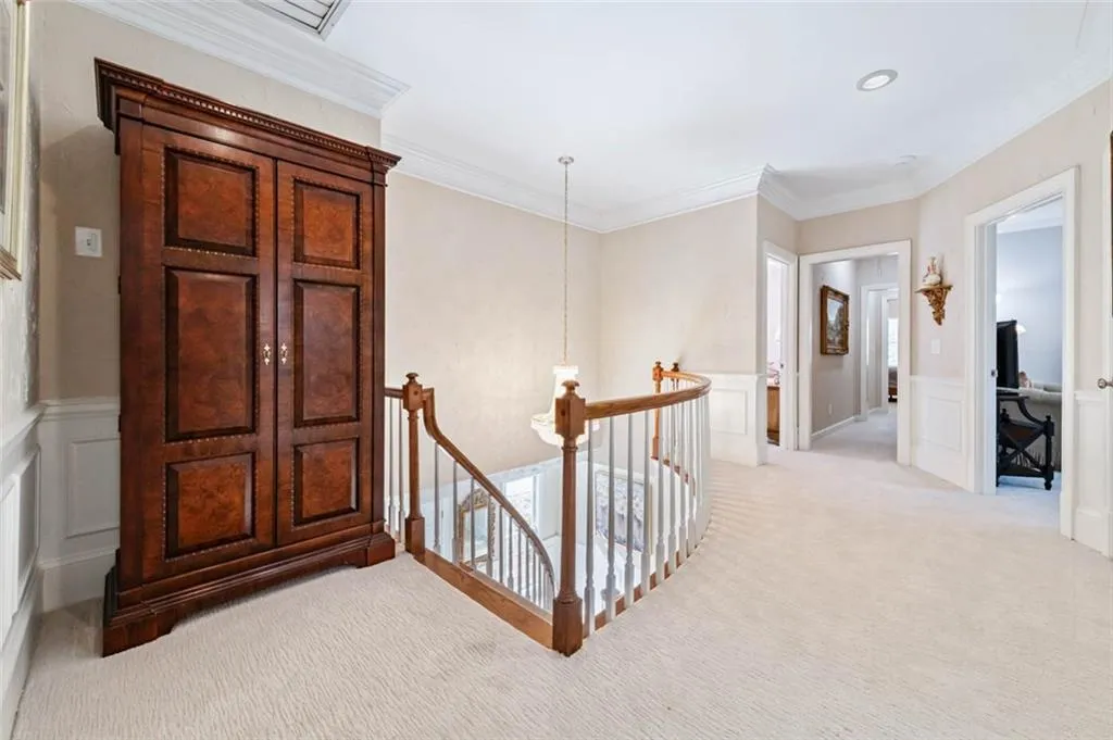 2010 Spalding Drive, Sandy Springs, Georgia 30350, 5 Bedrooms Bedrooms, ,5 BathroomsBathrooms,Residential,Sold,2010 Spalding Drive,7350747