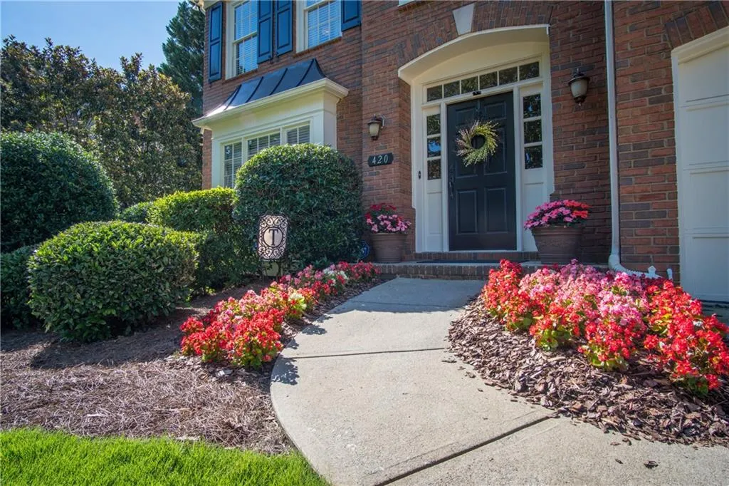 420 Glenridge Close Court, Atlanta, Georgia 30328, 4 Bedrooms Bedrooms, ,2 BathroomsBathrooms,Residential,Sold,420 Glenridge Close Court,5880359
