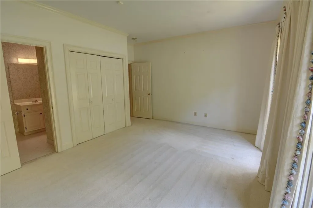7155 Roswell Road Unit 60, Sandy Springs, Georgia 30328, 3 Bedrooms Bedrooms, ,3 BathroomsBathrooms,Residential,Sold,7155 Roswell Road Unit 60,6541036
