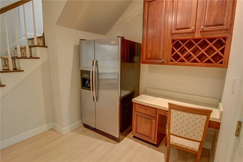7155 Roswell Road Unit 60, Sandy Springs, Georgia 30328, 3 Bedrooms Bedrooms, ,3 BathroomsBathrooms,Residential,Sold,7155 Roswell Road Unit 60,6541036