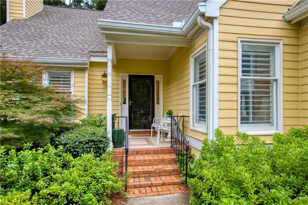 46 Vernon Glen Court, Sandy Springs, Georgia 30338, 2 Bedrooms Bedrooms, ,2 BathroomsBathrooms,Residential,Sold,46 Vernon Glen Court,6945837