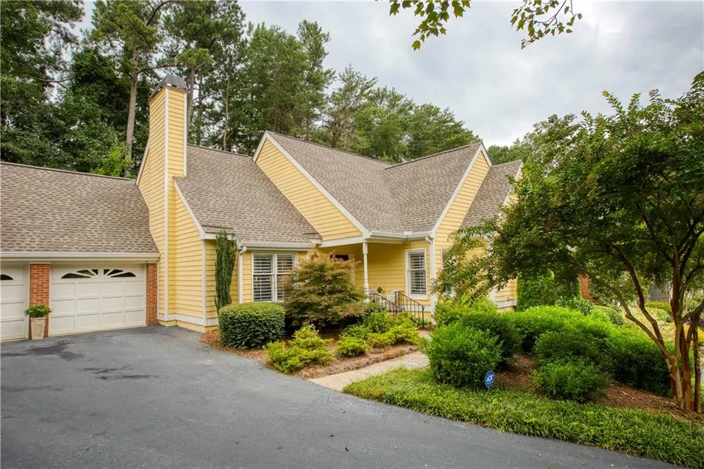 46 Vernon Glen Court, Sandy Springs, Georgia 30338, 2 Bedrooms Bedrooms, ,2 BathroomsBathrooms,Residential,Sold,46 Vernon Glen Court,6945837