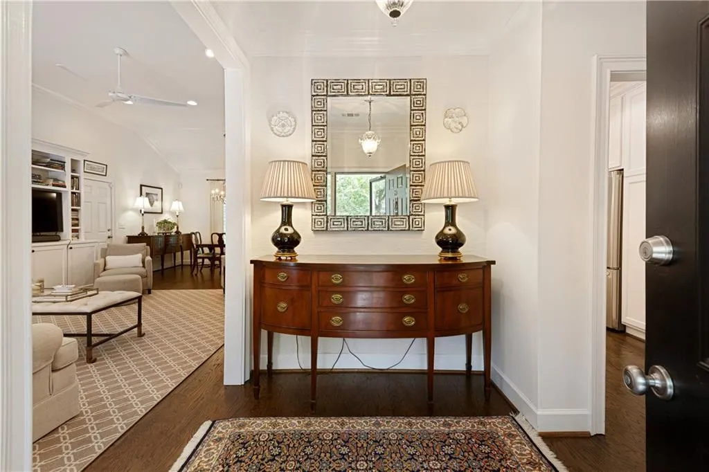 46 Vernon Glen Court, Sandy Springs, Georgia 30338, 2 Bedrooms Bedrooms, ,2 BathroomsBathrooms,Residential,Sold,46 Vernon Glen Court,6945837