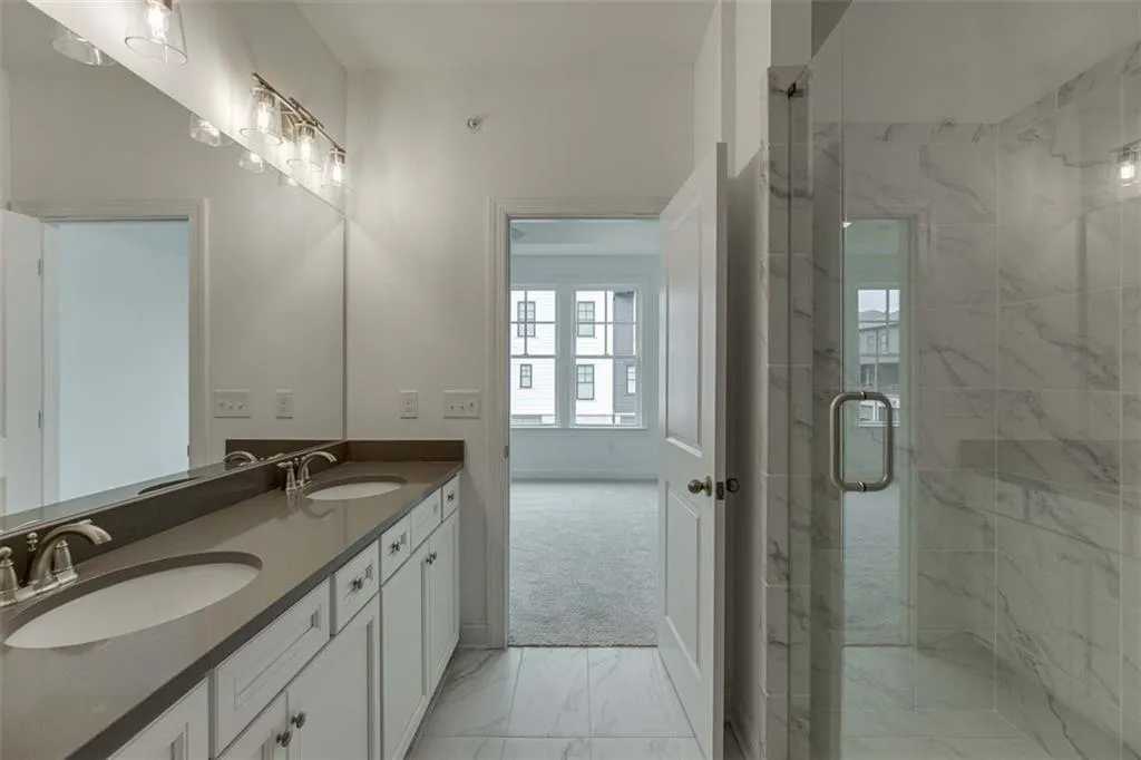 6541 Beacon Drive Unit 379, Sandy Springs, Georgia 30328, 3 Bedrooms Bedrooms, ,3 BathroomsBathrooms,Residential,Sold,6541 Beacon Drive Unit 379,7022693
