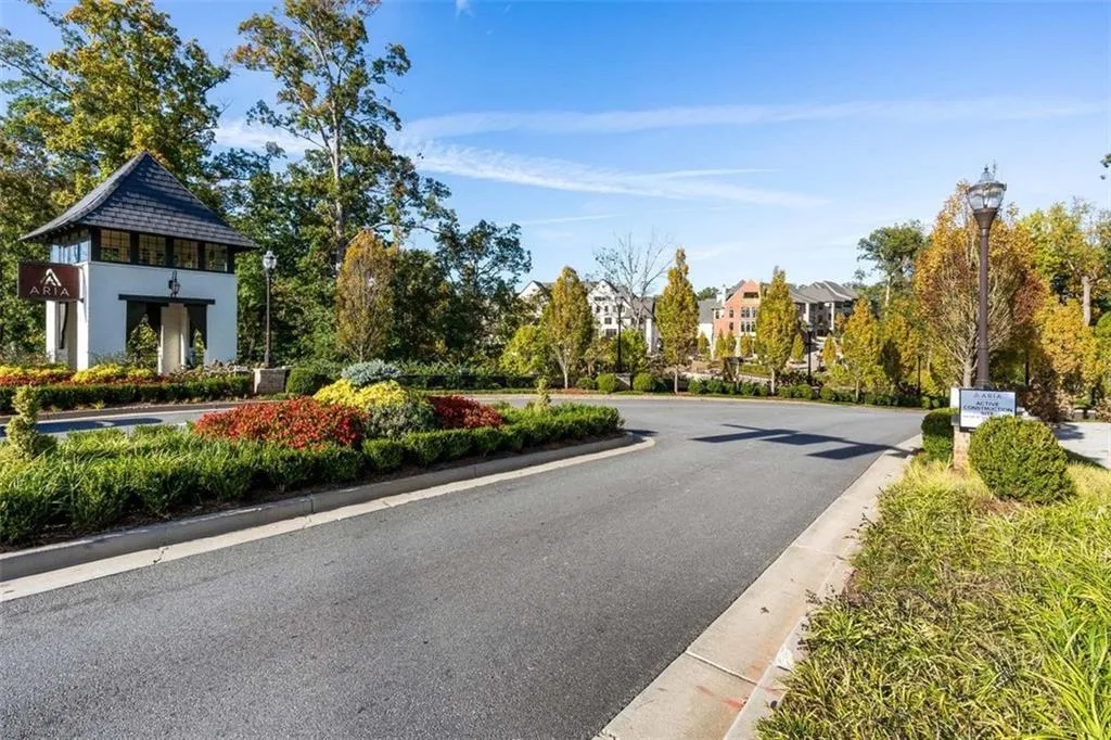 6541 Beacon Drive Unit 379, Sandy Springs, Georgia 30328, 3 Bedrooms Bedrooms, ,3 BathroomsBathrooms,Residential,Sold,6541 Beacon Drive Unit 379,7022693