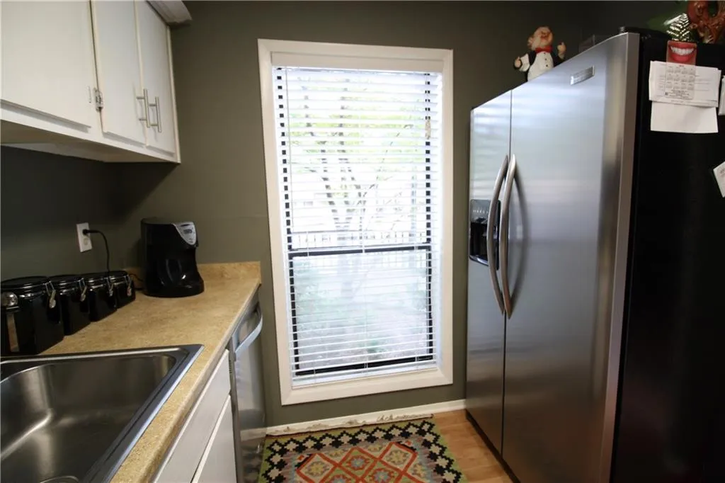 407 River Run Drive Unit 407, Sandy Springs, Georgia 30350, 1 Bedroom Bedrooms, ,1 BathroomBathrooms,Residential,Sold,407 River Run Drive Unit 407,5851333