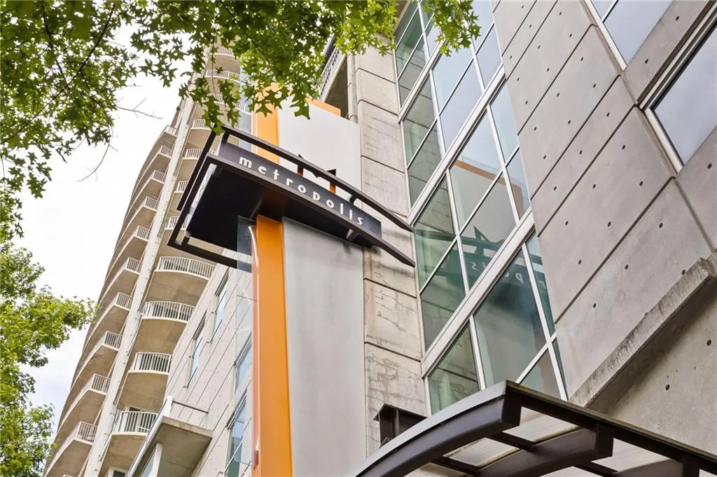 943 Peachtree Street Ne Unit 1413, Atlanta, Georgia 30309, 1 Bedroom Bedrooms, ,1 BathroomBathrooms,Residential,For Sale,943 Peachtree Street Ne Unit 1413,7665286