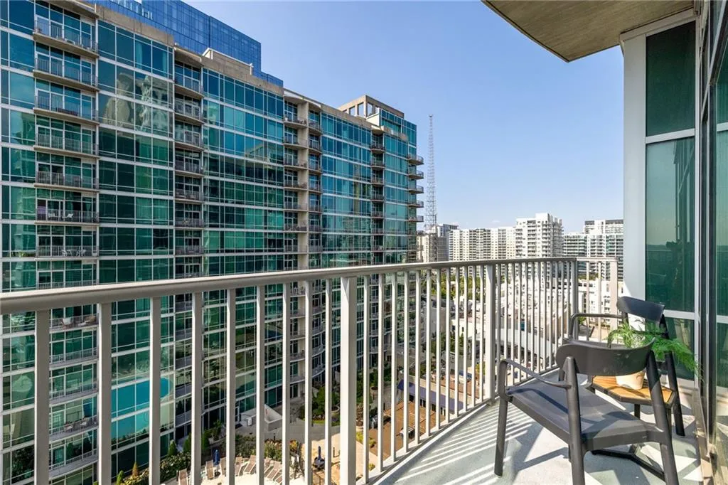 943 Peachtree Street Ne Unit 1413, Atlanta, Georgia 30309, 1 Bedroom Bedrooms, ,1 BathroomBathrooms,Residential,For Sale,943 Peachtree Street Ne Unit 1413,7665286