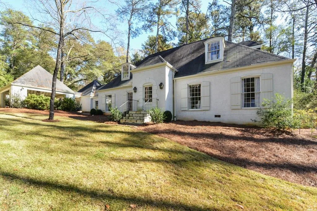3180 Rilman Road Nw, Atlanta, Georgia 30327, 4 Bedrooms Bedrooms, ,4 BathroomsBathrooms,Residential,Sold,3180 Rilman Road Nw,5617611