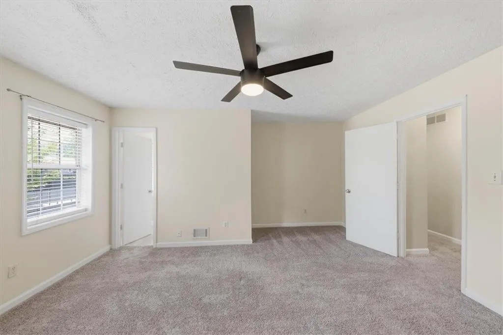 7750 Roswell Road Unit 9f, Sandy Springs, Georgia 30350, 3 Bedrooms Bedrooms, ,2 BathroomsBathrooms,Residential,For Sale,7750 Roswell Road Unit 9f,7764549