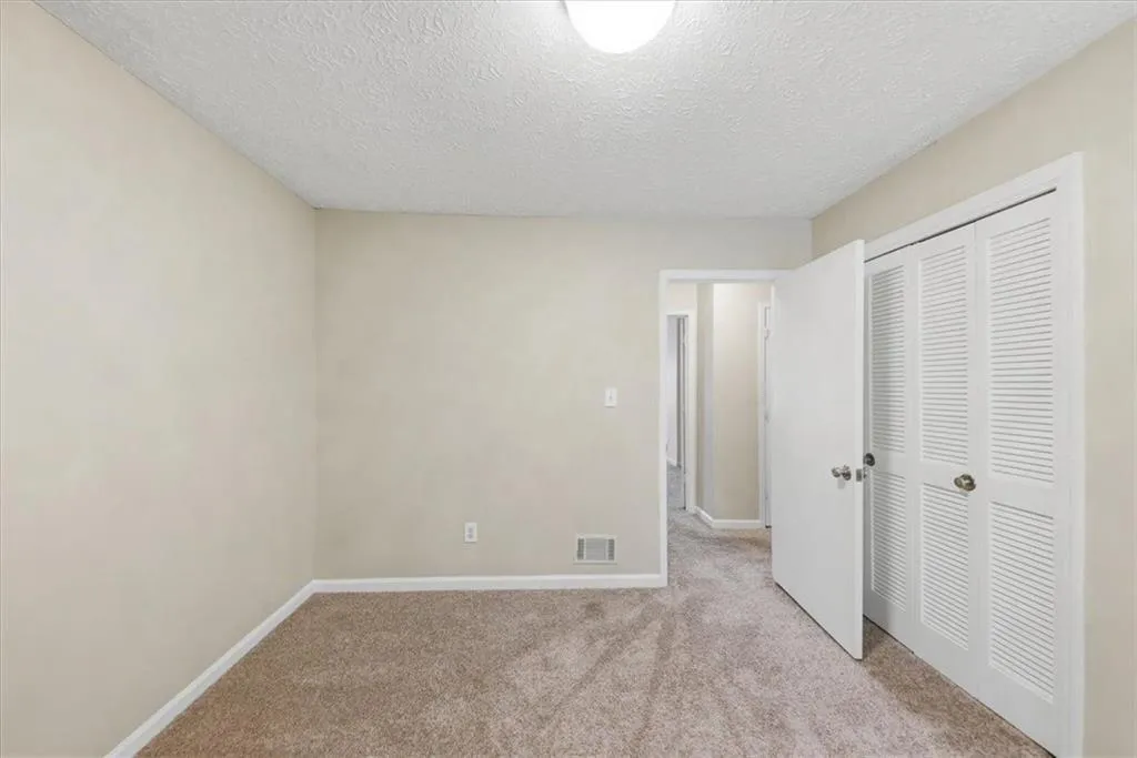 7750 Roswell Road Unit 9f, Sandy Springs, Georgia 30350, 3 Bedrooms Bedrooms, ,2 BathroomsBathrooms,Residential,For Sale,7750 Roswell Road Unit 9f,7764549