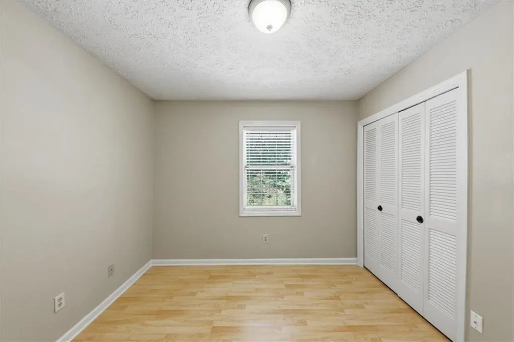 7750 Roswell Road Unit 9f, Sandy Springs, Georgia 30350, 3 Bedrooms Bedrooms, ,2 BathroomsBathrooms,Residential,For Sale,7750 Roswell Road Unit 9f,7764549