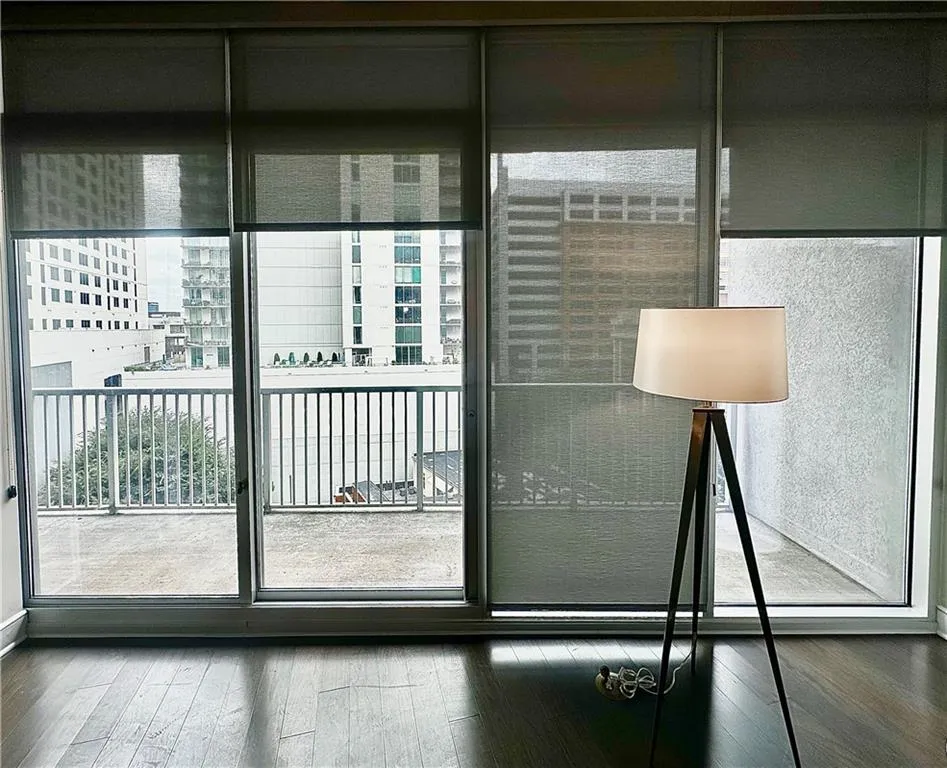 Privacy blinds/ view out-not in