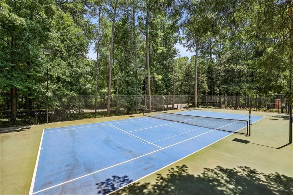 6800 Glenridge Drive Unit 6820d, Atlanta, Georgia 30328, 2 Bedrooms Bedrooms, ,1 BathroomBathrooms,Residential,Sold,6800 Glenridge Drive Unit 6820d,7421925