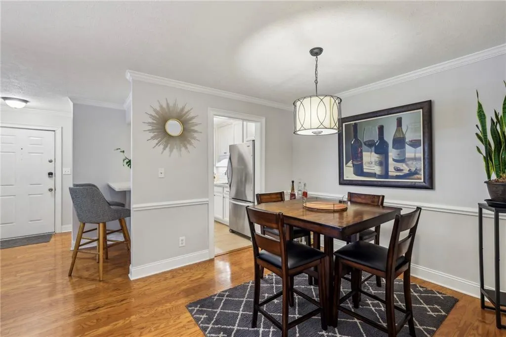 6800 Glenridge Drive Unit 6820d, Atlanta, Georgia 30328, 2 Bedrooms Bedrooms, ,1 BathroomBathrooms,Residential,Sold,6800 Glenridge Drive Unit 6820d,7421925