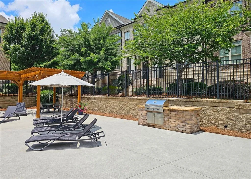 4107 Township Parkway Unit 69, Sandy Springs, Georgia 30342, 2 Bedrooms Bedrooms, ,2 BathroomsBathrooms,Residential,For Sale,4107 Township Parkway Unit 69,7636395