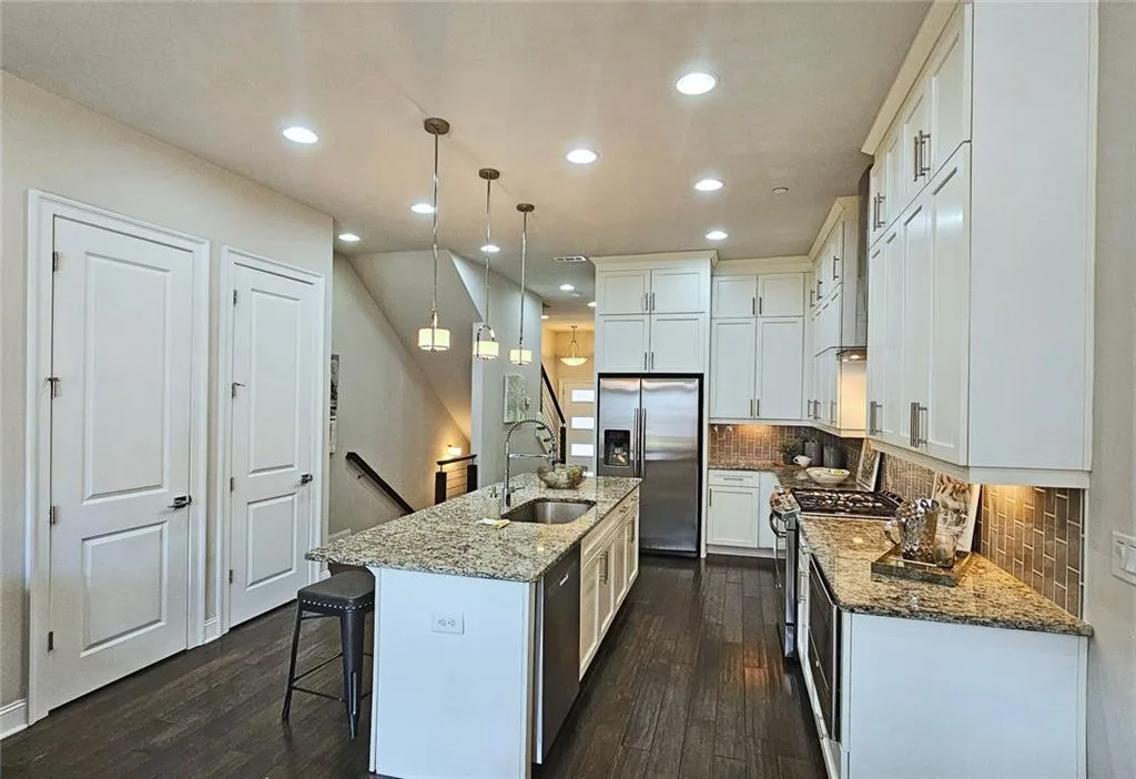 4107 Township Parkway Unit 69, Sandy Springs, Georgia 30342, 2 Bedrooms Bedrooms, ,2 BathroomsBathrooms,Residential,For Sale,4107 Township Parkway Unit 69,7636395