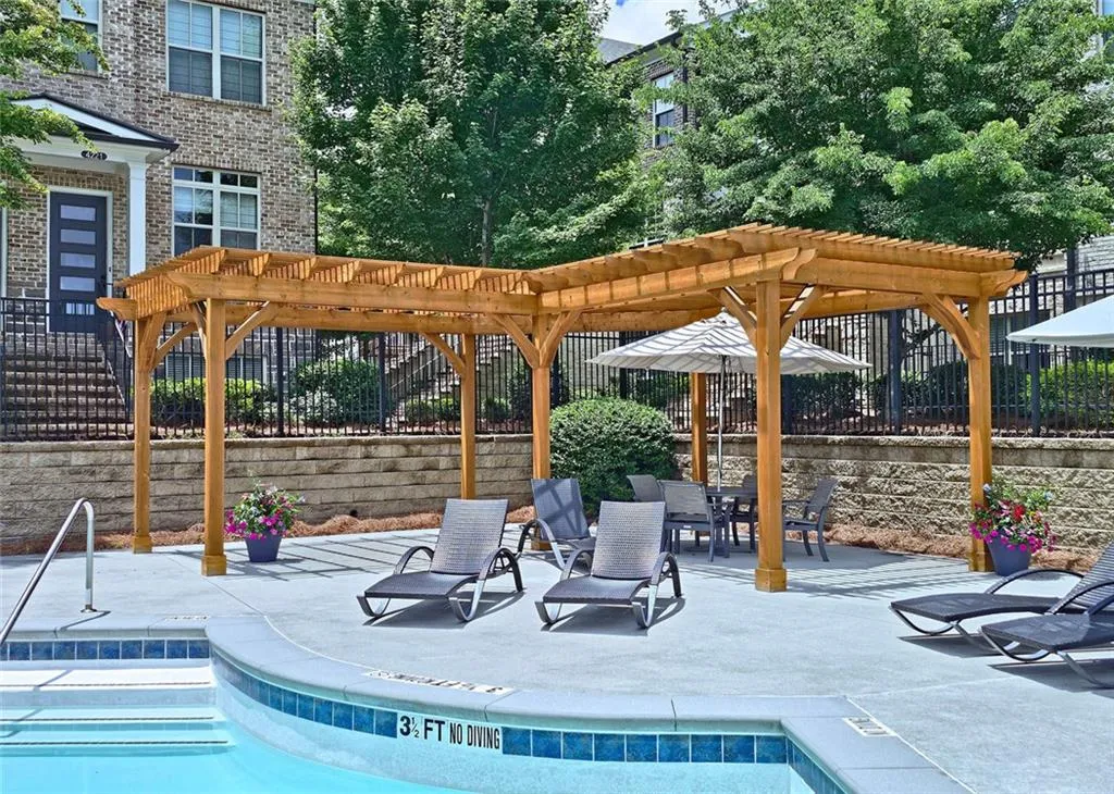 4107 Township Parkway Unit 69, Sandy Springs, Georgia 30342, 2 Bedrooms Bedrooms, ,2 BathroomsBathrooms,Residential,For Sale,4107 Township Parkway Unit 69,7636395